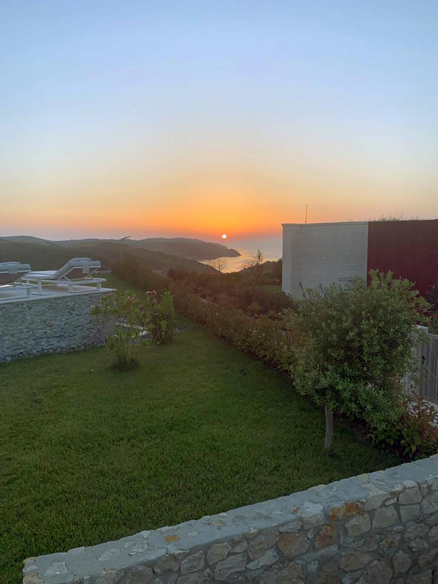 Deluxe Villa Jante Infinity Pool Durres Exterior photo